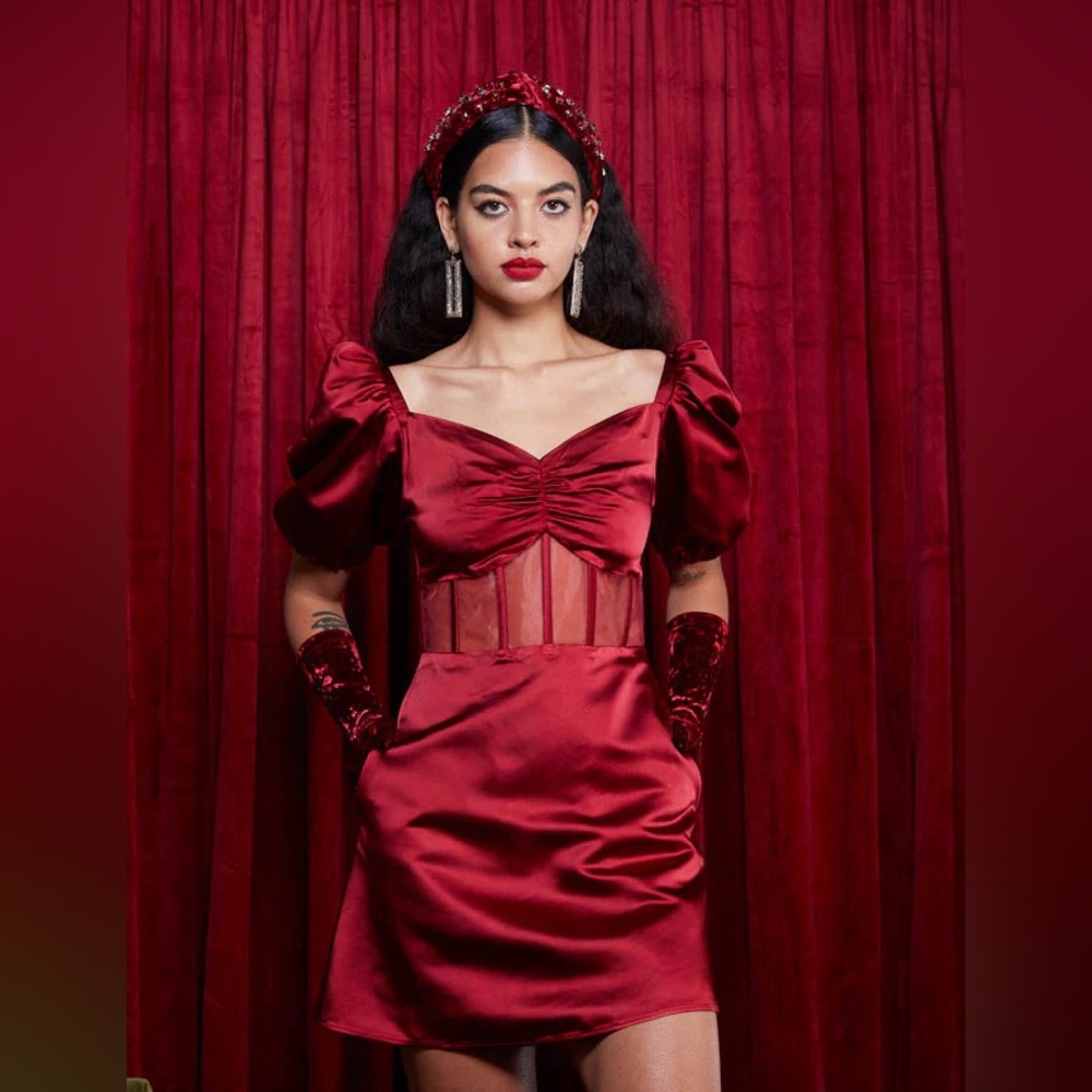 Party like a queen! Autumn Abeigbo clarette satin boning dress US size 10